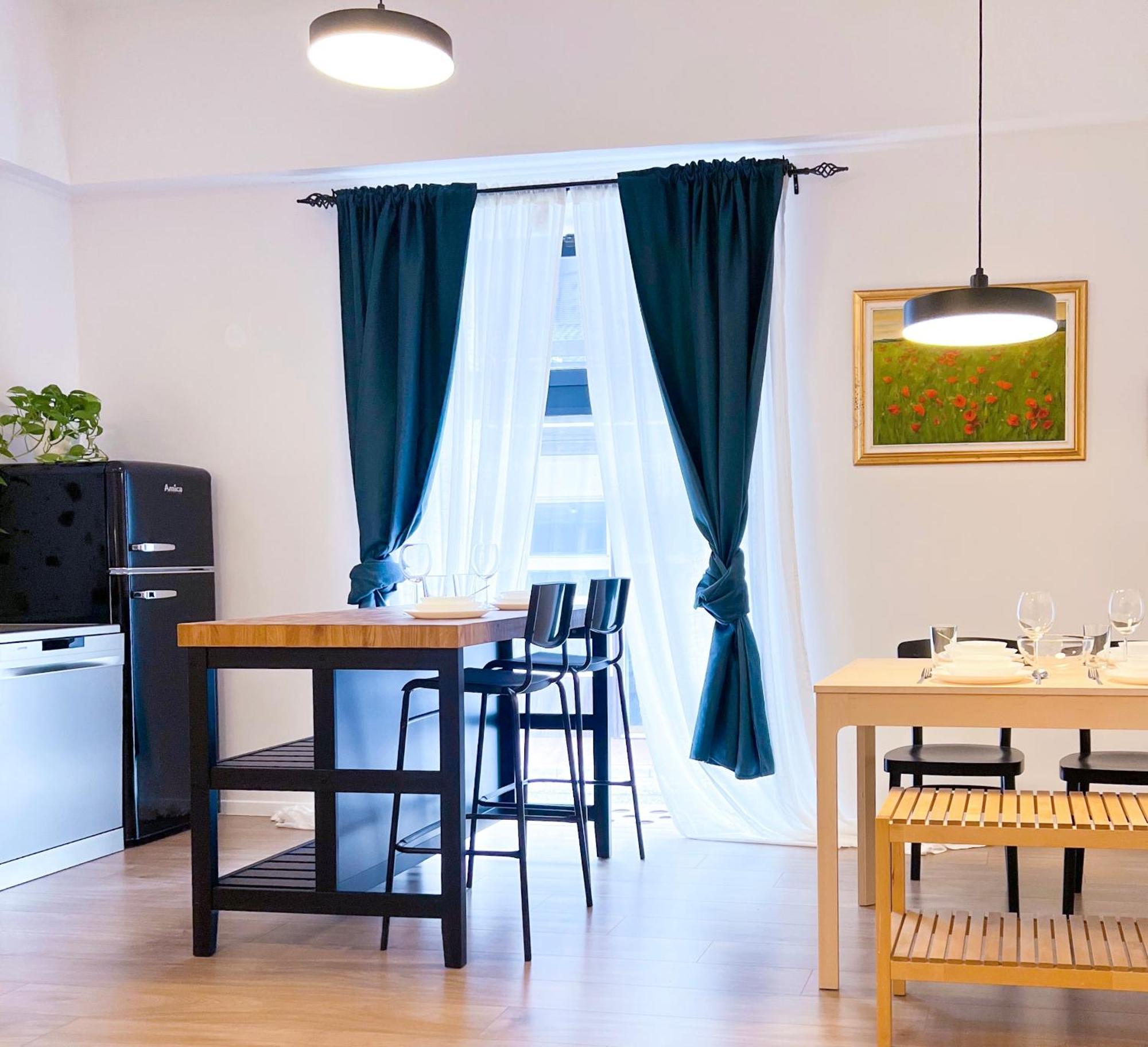 Aumetz Square Apartment Idrija Bagian luar foto